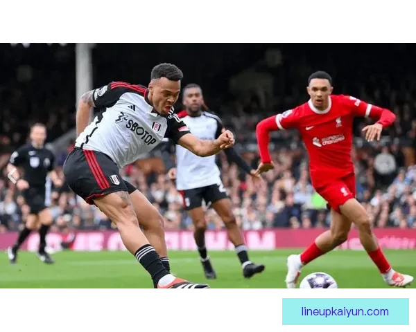 英超赛季焦点：争冠与保级格局走势清晰